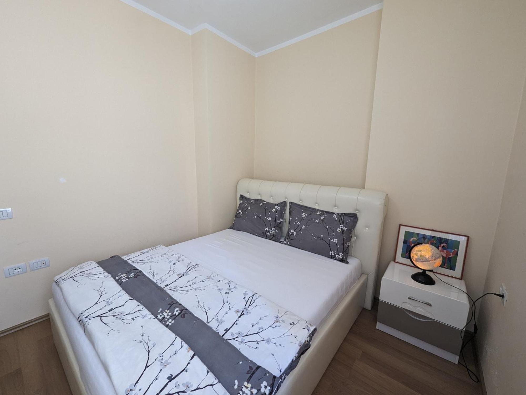 Arbi'S Apartment Shkoder Bagian luar foto